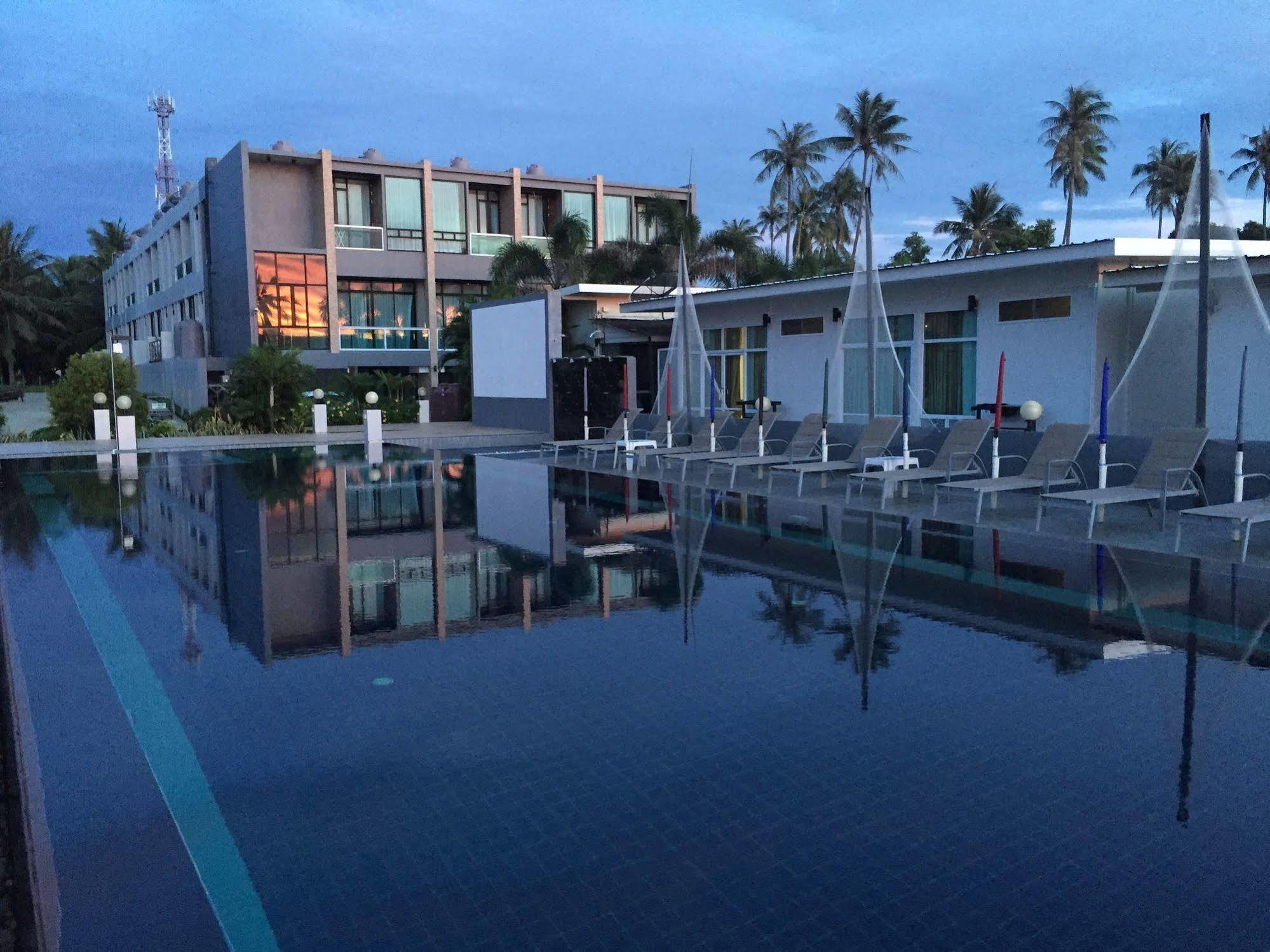 Baancivilize Resort Khanom Exterior photo